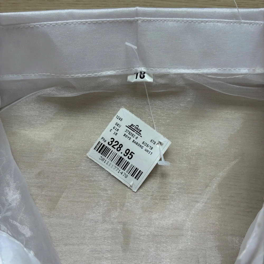 Prince Boys Barong Tagalog White Embroidered Formal Shirt NWT Size 18
